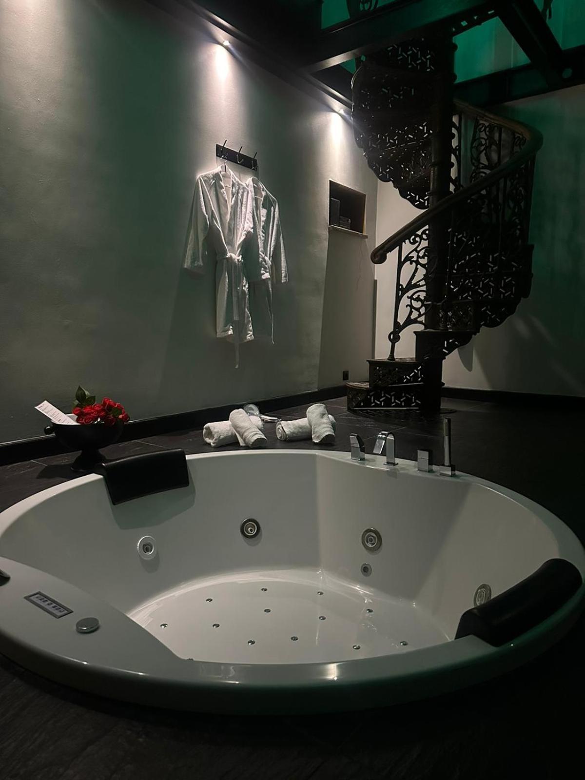 Suite Wellness Sprimont Eksteriør billede